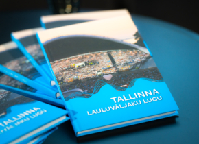 Raamat “Tallinna Lauluväljaku lugu”