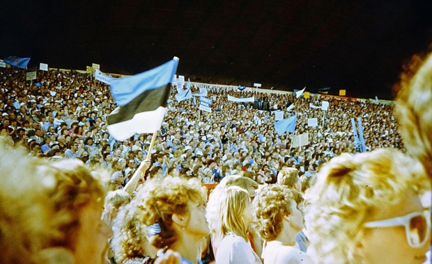 delegaatide-saatmine-17.06.1988-foto-tonu-talivee_1200x